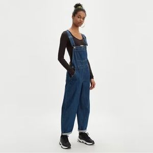 Levi’s Baggy Overalls size XS